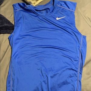 Nike sleeveless shirt